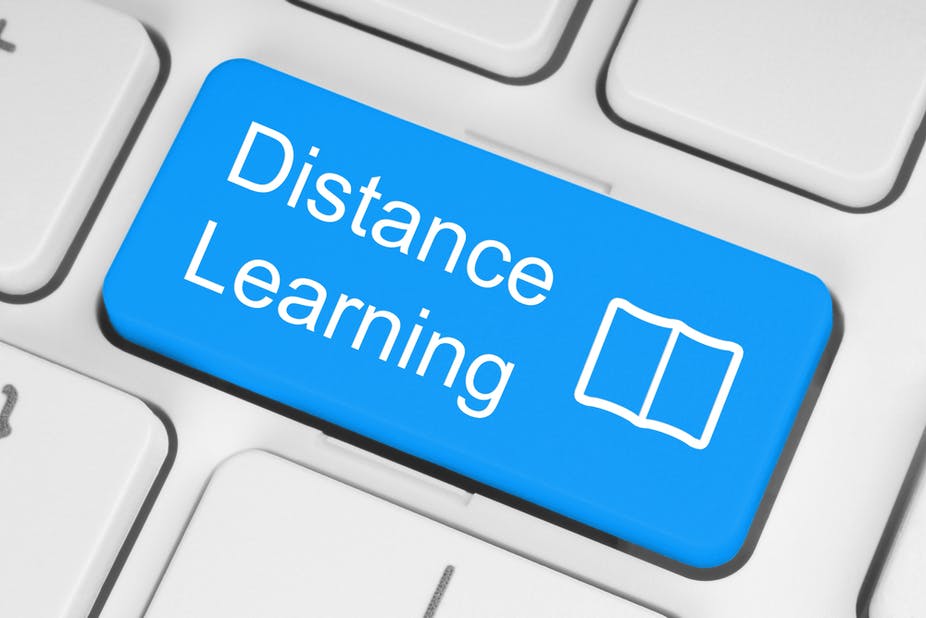 Distance learning bắt nguồn từ giữa thế kỷ 18