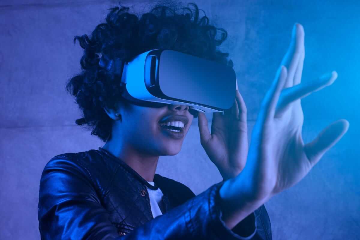 ứng dụng công nghệ trực tuyến VR cực tiện ích